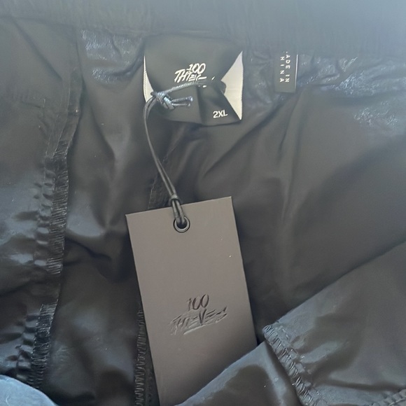 100 Thieves Foundation Nylon Shorts - Picture 3 of 5